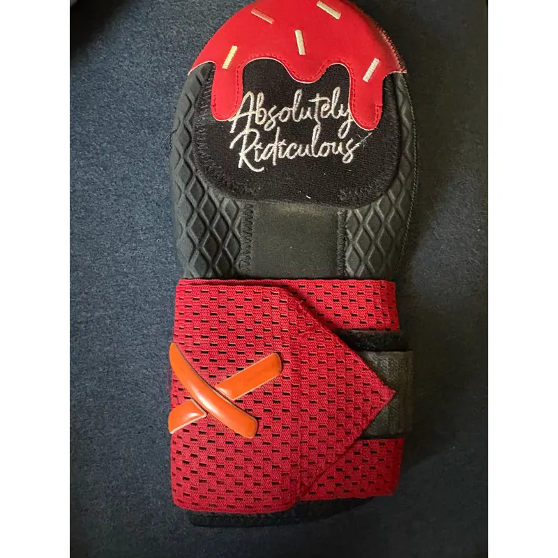 Absolutely Ridiculous sliding mitt