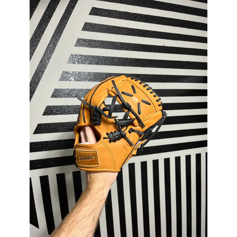 Classic FG3 11 one piece web baseball glove
