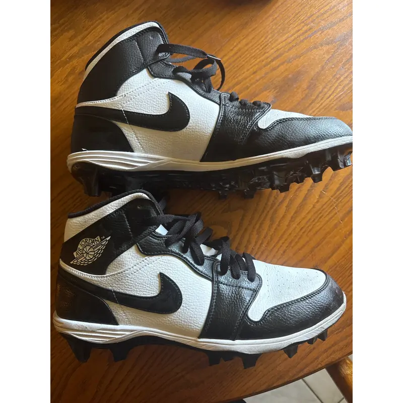 Black Men's Size M 12.0 (W 13.0) Adult Air Jordan High Top Molded Cleats (New)