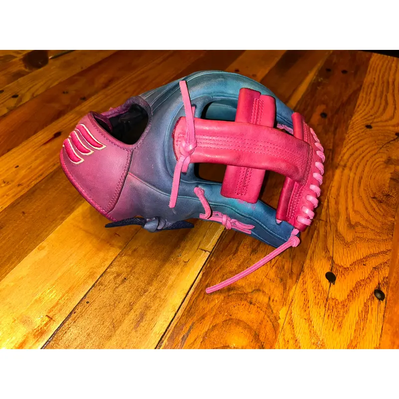 RH Infield Baseball Glove 11.75" (Used)