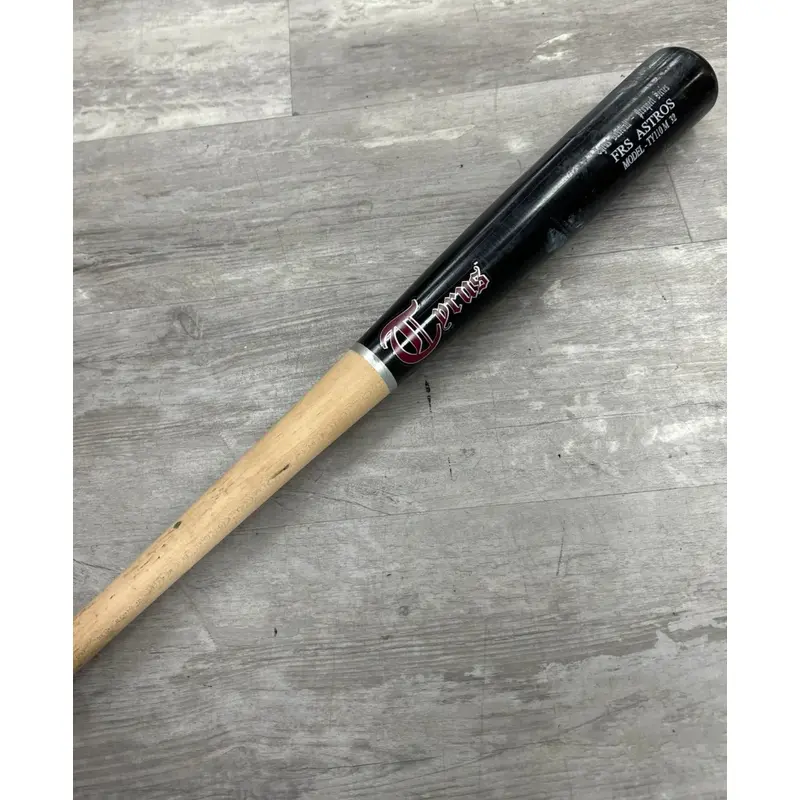 Cyrus FRS Astros Bat Maple 32" (Used)