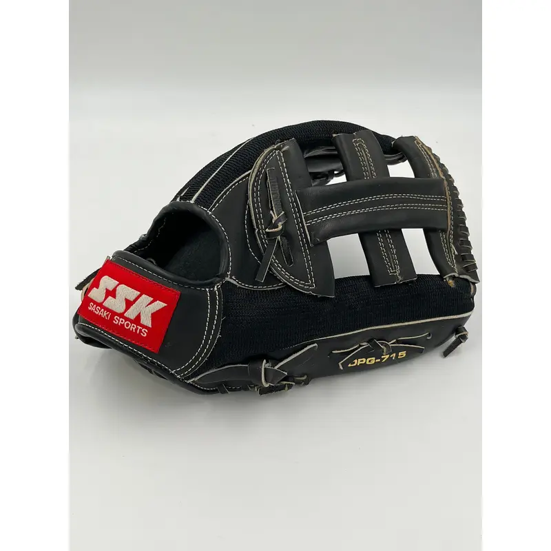 SSK DPG-715 Dimple ll 12.5 Outfield Baseball Glove