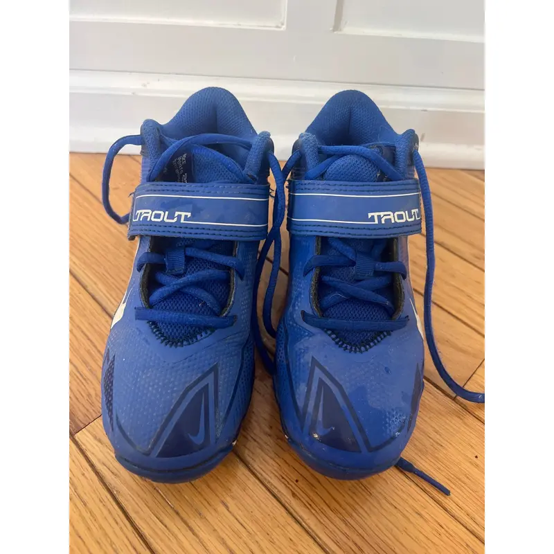 Kid's 2Y (Big Kids / Youth) Nike (Used)
