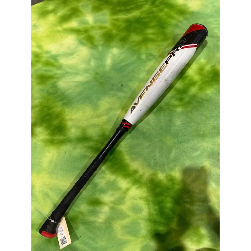 AXE Avenge Pro Bat USSSA Certified (-5) Composite 26 oz 31"  (Used)