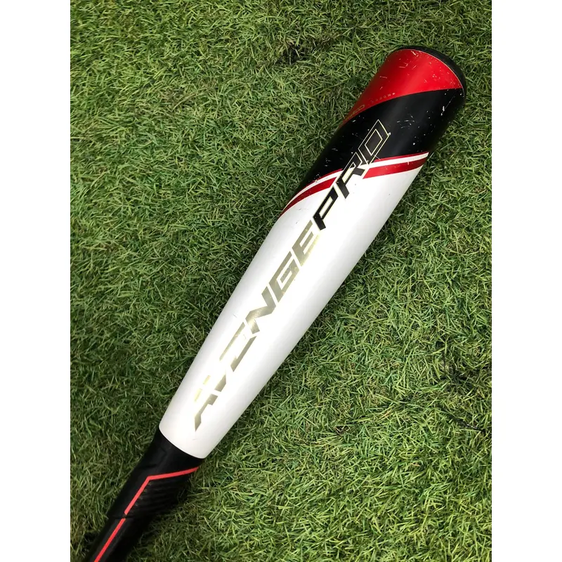 2022 AXE Avenge Pro Composite Bat USSSA Certified (-10) 20 oz 30" (Used)