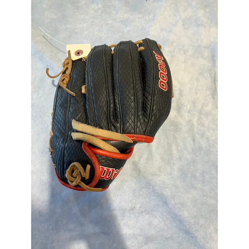 Brown Wilson A2000 PF88 RH Infield Baseball Glove 11.25" (Used)