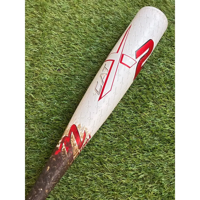 2025 Marucci CATX2 Alloy Bat USSSA Certified (-8) Alloy 22 oz 30" (Used)