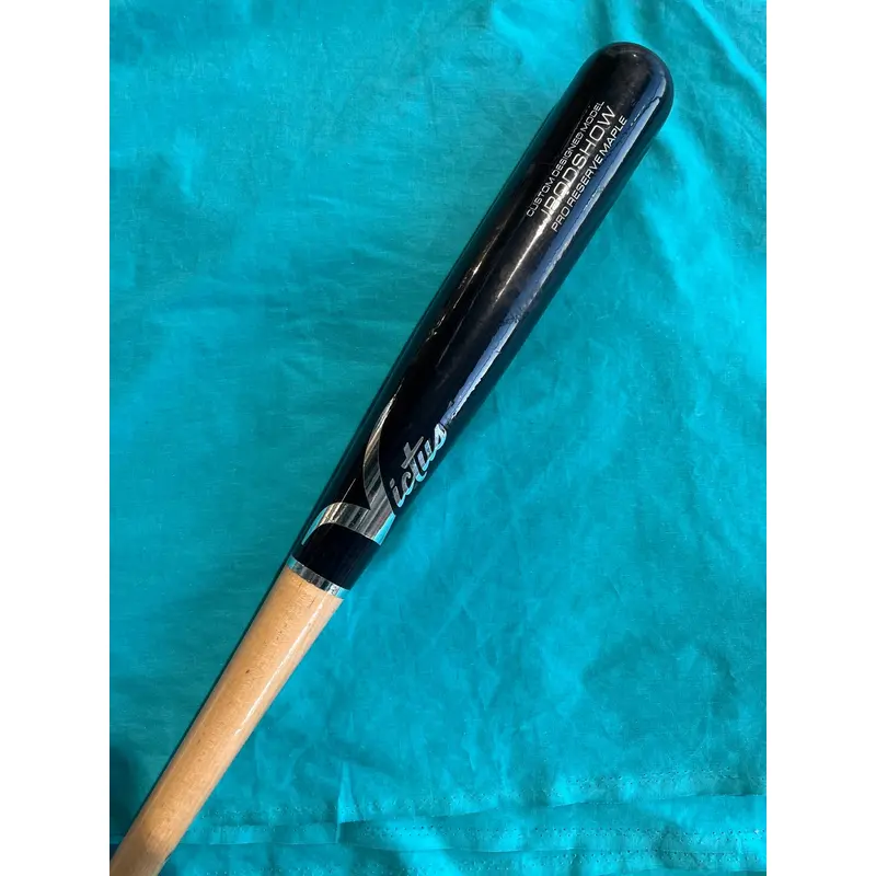 2024 Victus JrodShow Bat Training (-3) Maple 29 oz 32" (Used)
