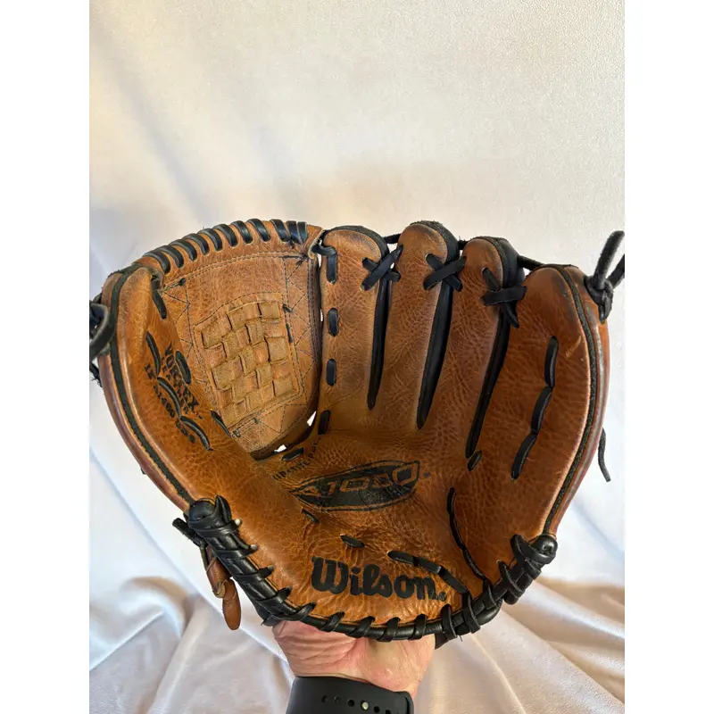 RH Wilson A1000 Baseball Glove 12" (Used)