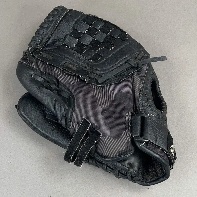 Adidas TS1100DCB 11" Right Hand Thrower Baseball Glove