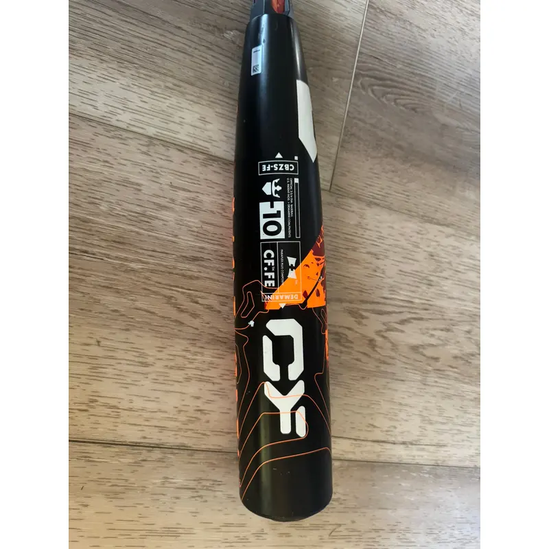 2023 DeMarini CF Mashup Composite USSSA Certified Bat (-10)  19 oz 29" (Used)