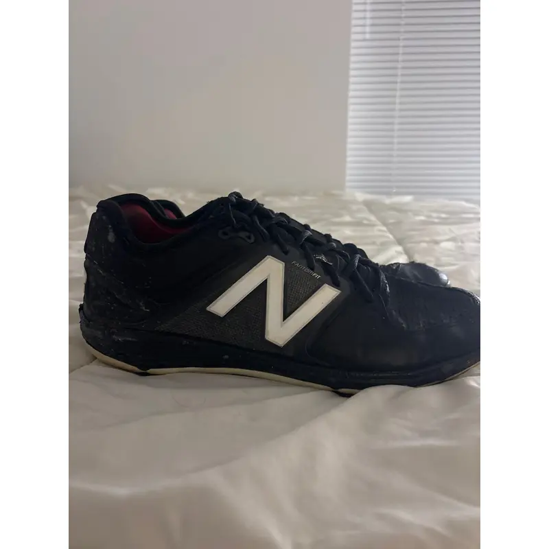 Black Used Men's Low Top Metal New Balance
