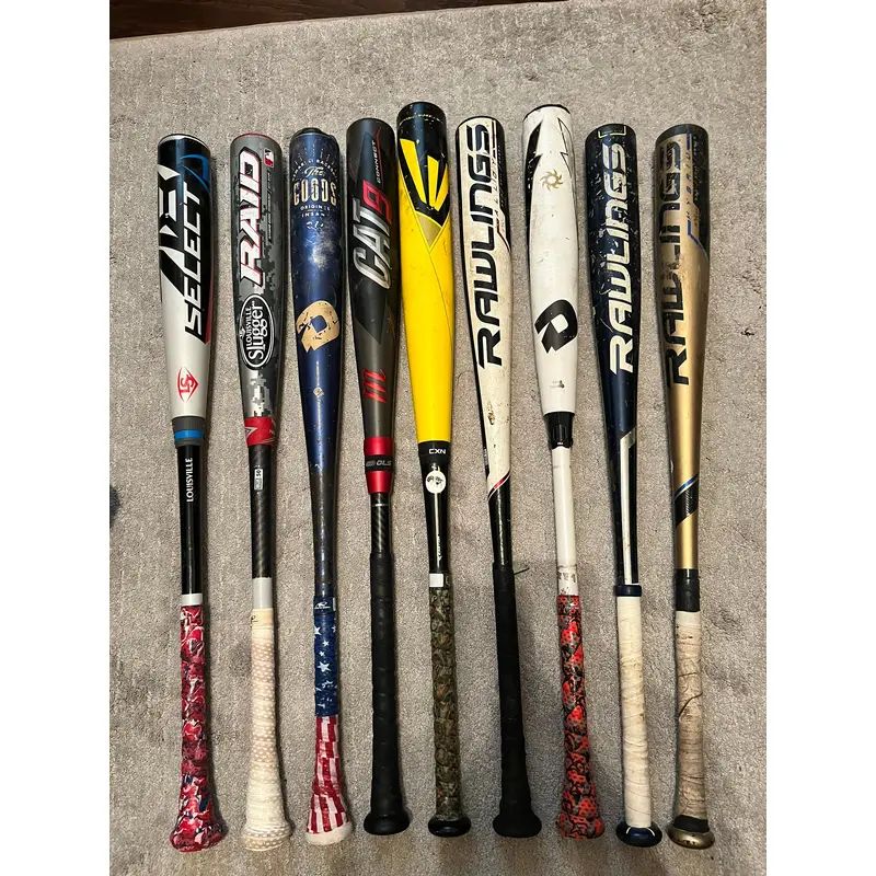 33-34 Demarini, Louisville, Easton, Marucci, Rawlings **READ DESCRIPTION & CHECK LOCKER**