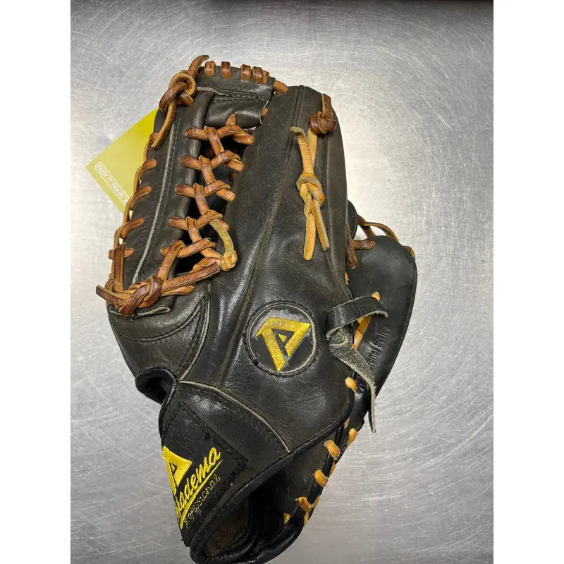 Infield 11.5" ADL18 Baseball Glove