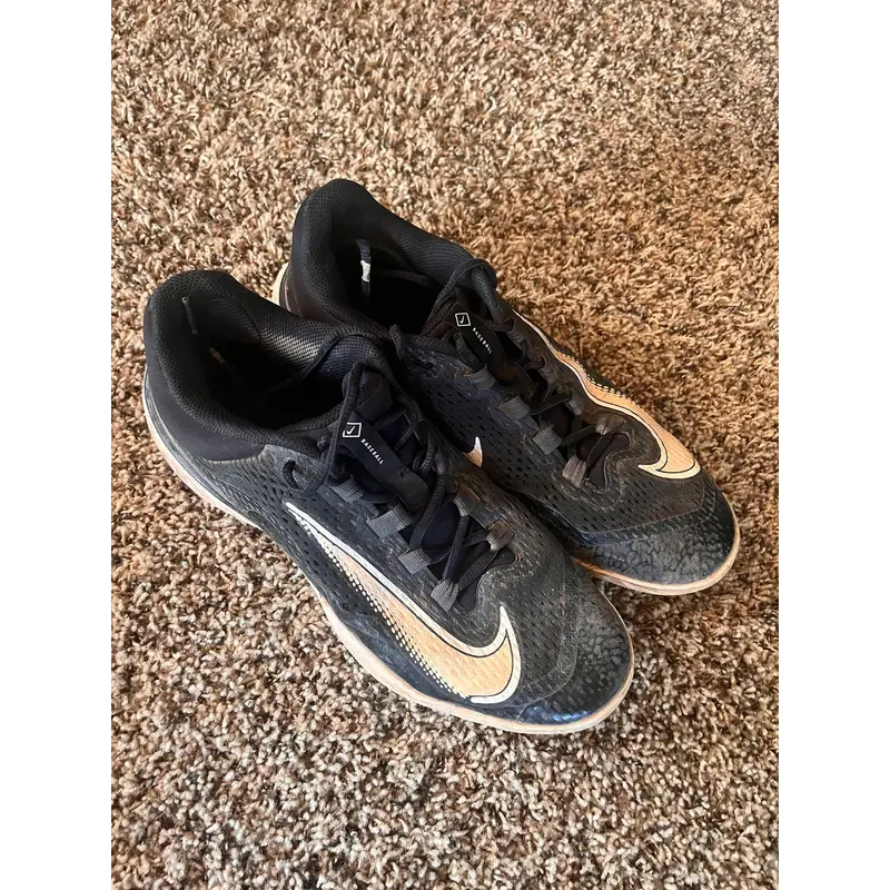 Black Men's Size M 11.0 (W 12.0) Nike Low Top Alpha Huarache Elite 4 Metal (Used)