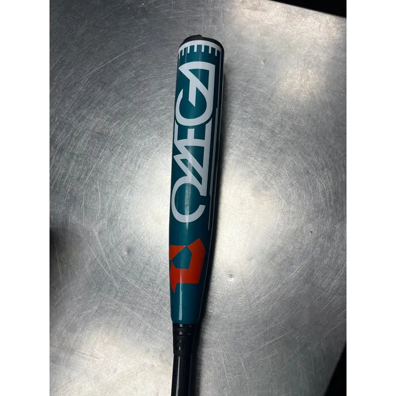 2026 DeMarini Omega Hybrid BBCOR Certified Bat (-3) 29 oz 32" (Used)