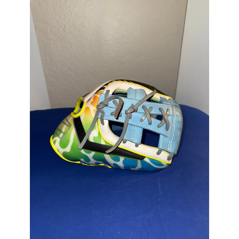 Limited Edition Rawlings Rev1x 11.75 Glove