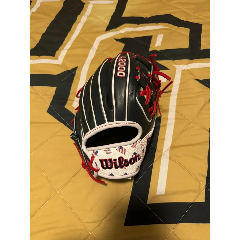 New With Tags Wilson A2000 GOTM 11.5 RHT