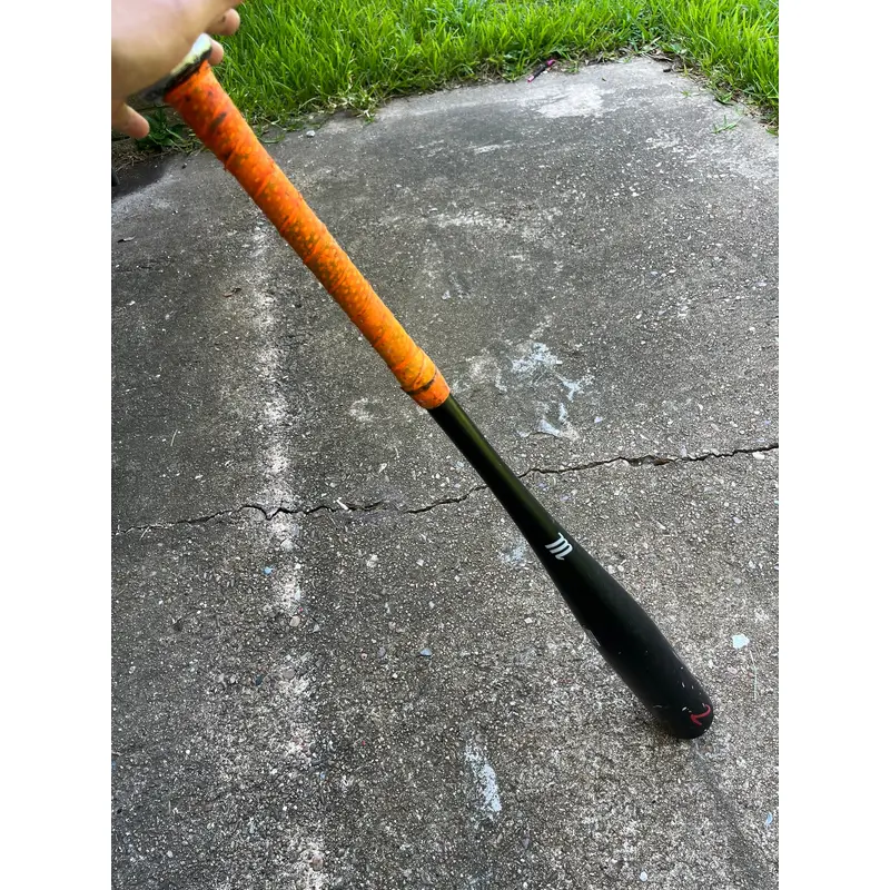 Used Marucci Black 2 Bat BBCOR Certified (-3) 29 oz 32"