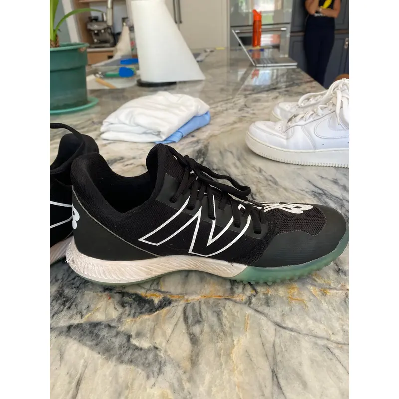 New Balance Men's Fresh Foam 3000v7 Baseball Turf Shoes