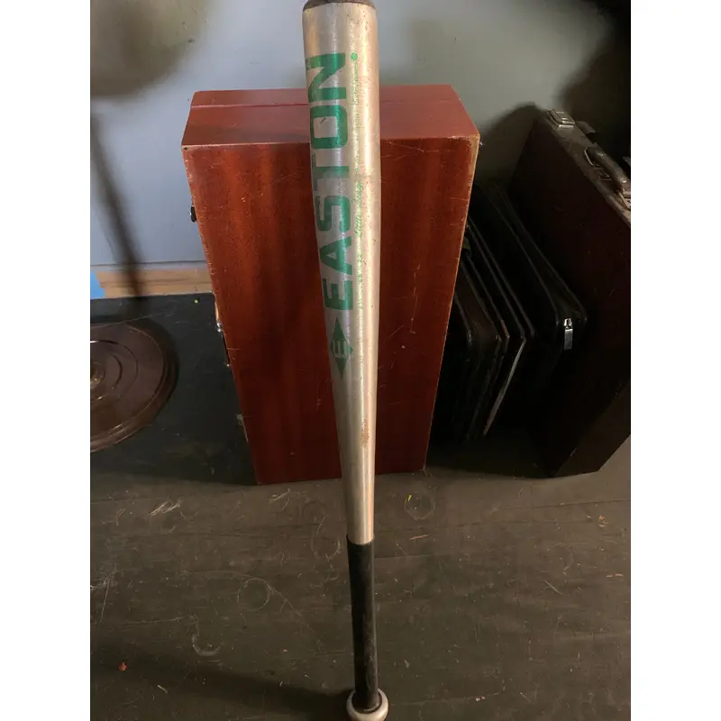 Easton Bat (-6) 22 oz 28" (Used) Pro Balance MDL