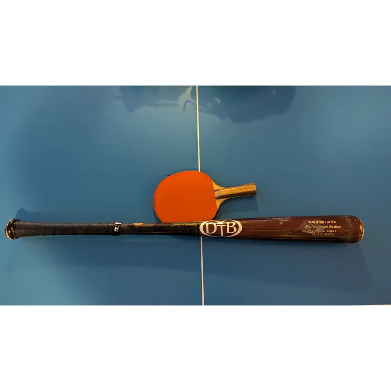 Dove Tail  Bat (-2.5 Wood (Used)