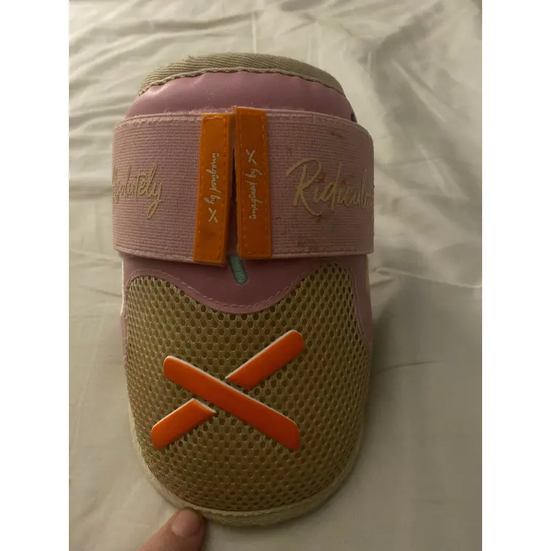 Strawberry elbow guard senior