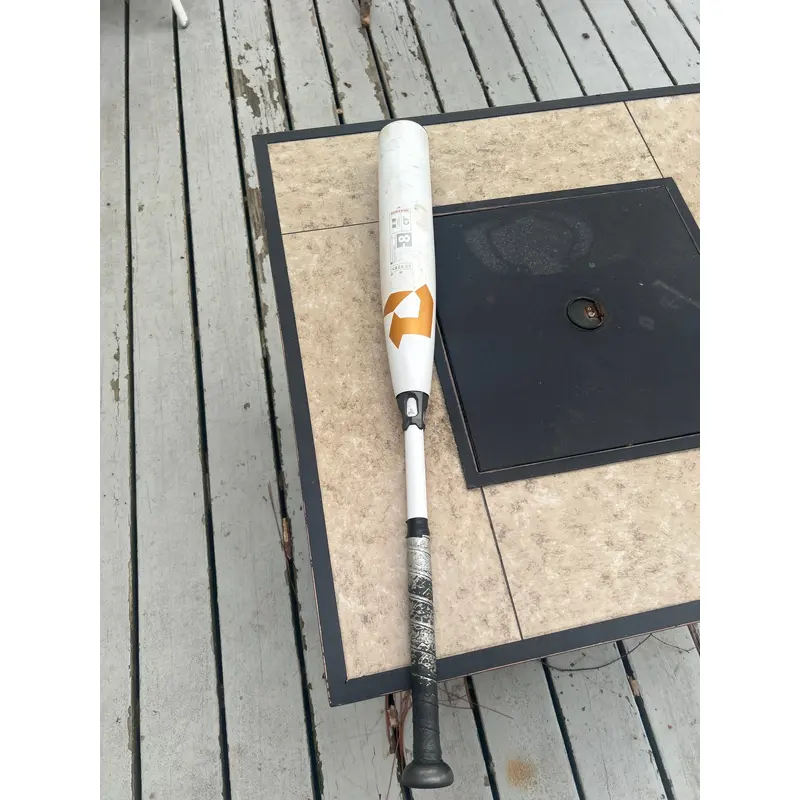 DeMarini USSSA Certified CF (-8) Composite 22 oz 30" (Used)