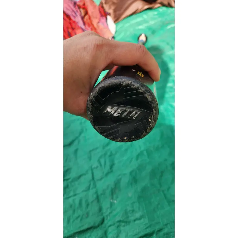 Louisville Slugger Meta USSSA Certified Bat (-8) Composite 22 oz 30" (Used)