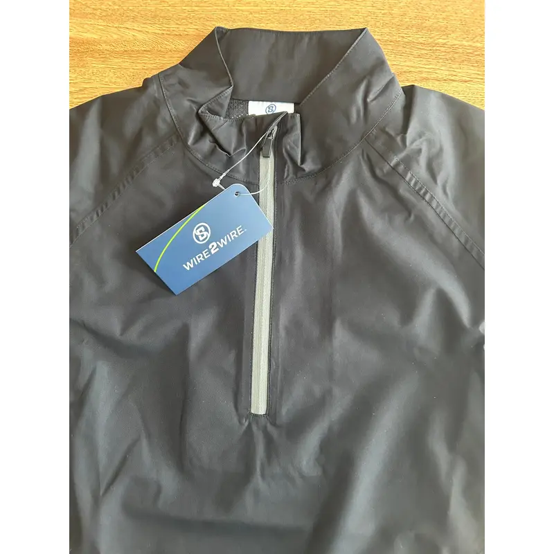 Baseball Wire 2 Wire Waterproof Short Sleeve Cage Jacket (Brand New). Size Mens Small.