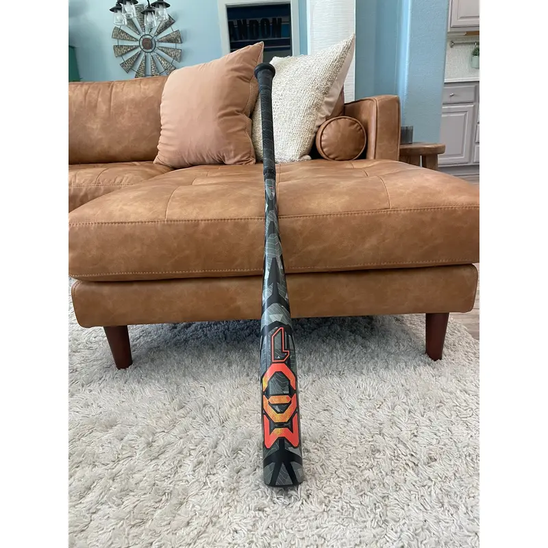 Easton MAV1 Bat (-3) 30 oz 33" (New)