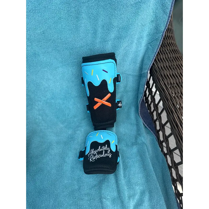 Aria Ice Cream Leg guard both handed batters