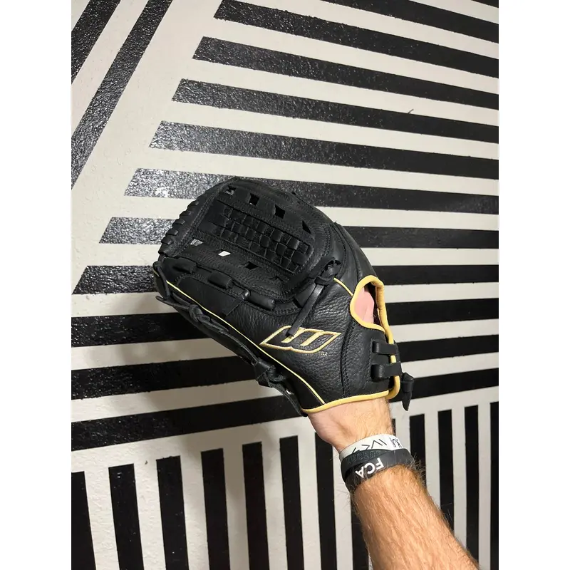 Worth century series 12.5 lefty softball glove