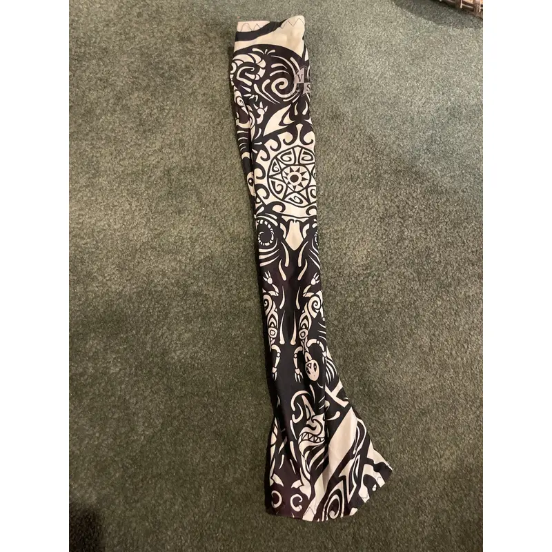 Baseball arm sleeve