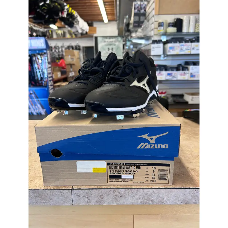 Black New Size Men's 10.5 (W 11.5) Adult Men's Mizuno Low Top Metal