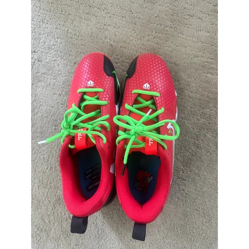 Red New Kid's Low Top Molded Cleats