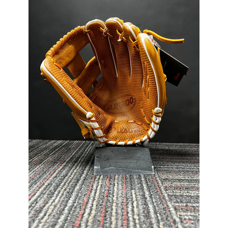 New Right Hand Throw 11.75" 1787SC A2000 Baseball Glove