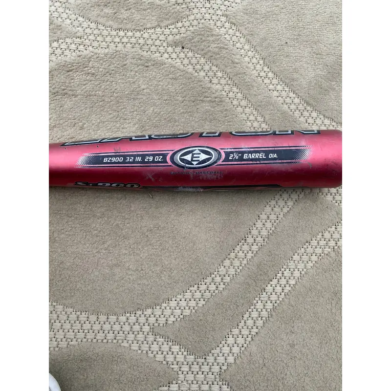 Easton baesr 32/29