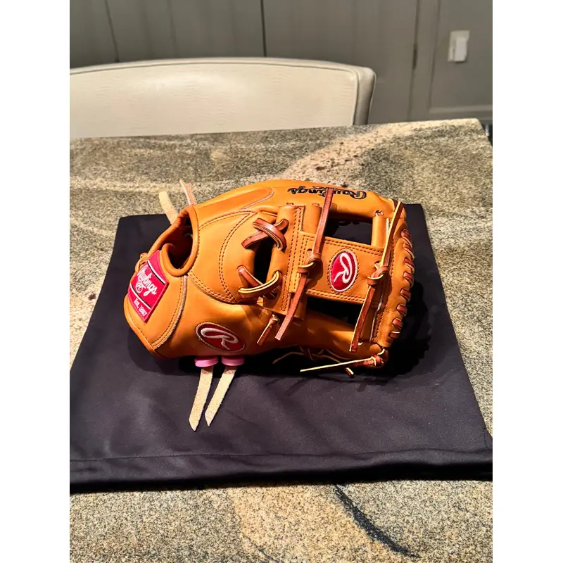 Custom Rawlings 11.75" Heart of the Hide                     Trade Only