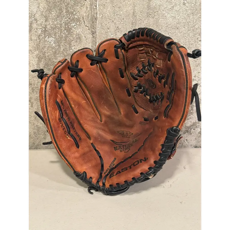 Easton Natural Series VRS Baseball Glove LHT 12 1/2