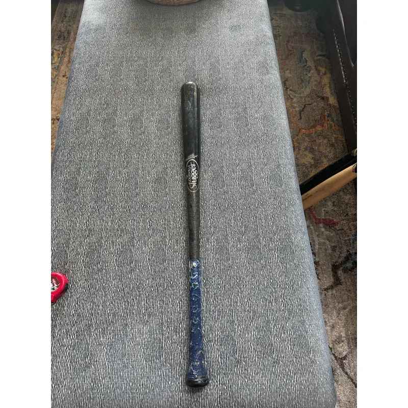 Used Louisville Slugger Maple 30.5 oz 33.5" C271 Bat