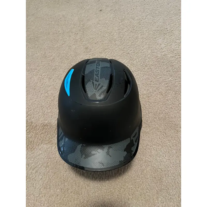 Used 7 5/8 Easton Natural Batting Helmet