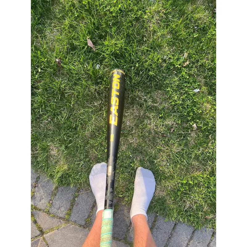 Easton Black Magic BBCOR Certified Bat (-3) 29 oz 32" (Used)