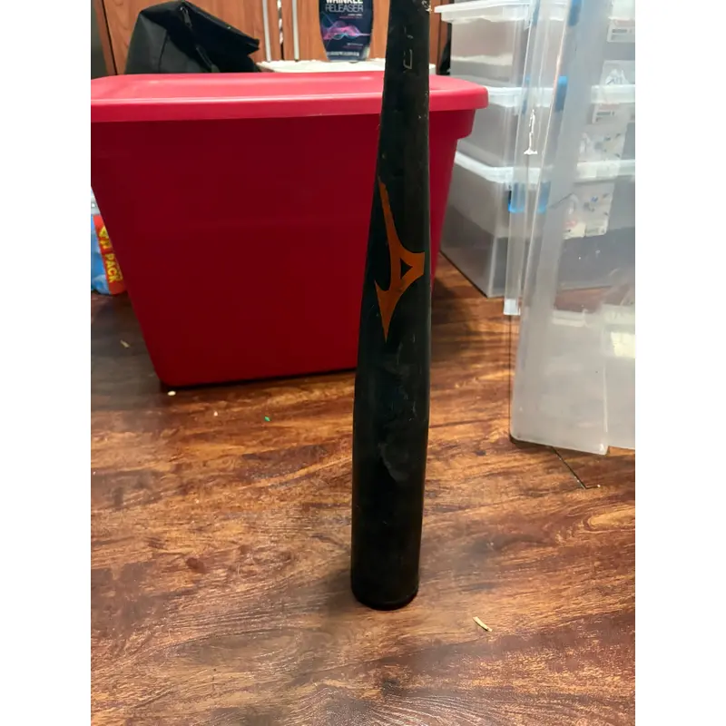 Mizuno BBCOR Certified Bat (-3) 30 oz 33" (Used)