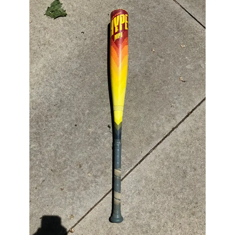 Easton Hype Fire Bat (-8) 22 oz 30" (Used)