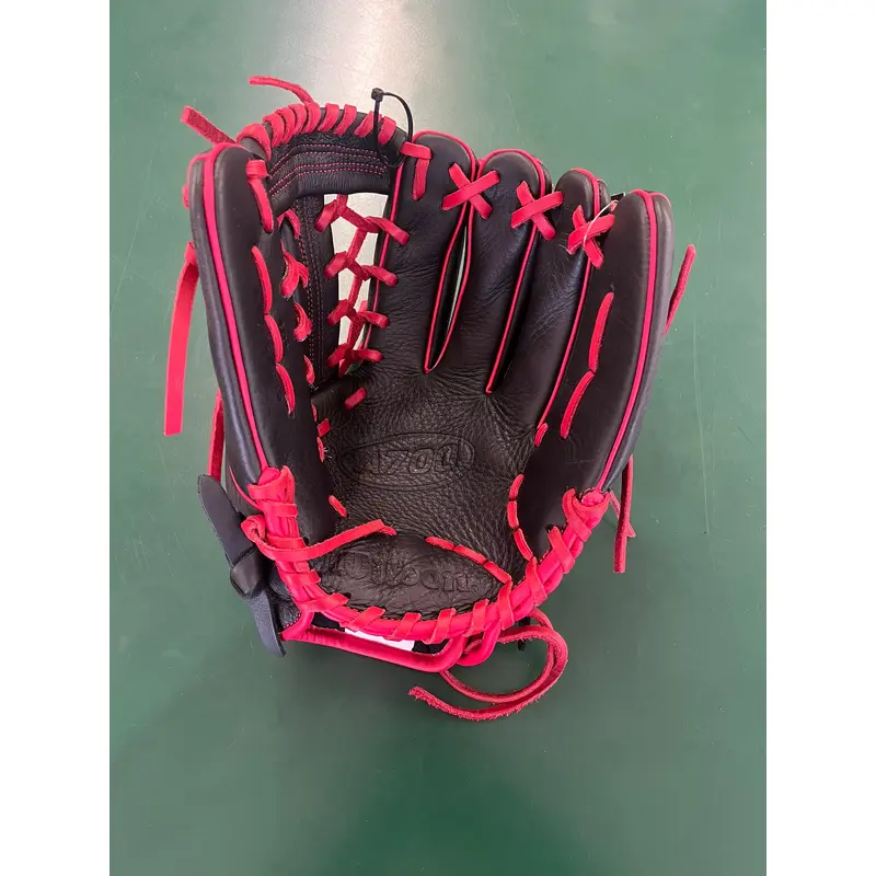 New Wilson A700 Right Hand Throw 12 Baseball Glove