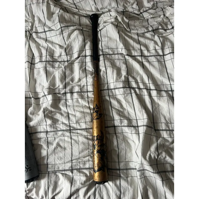 DeMarini BBCOR Certified (-3) 31 oz 34" (Used) Voodoo One Bat