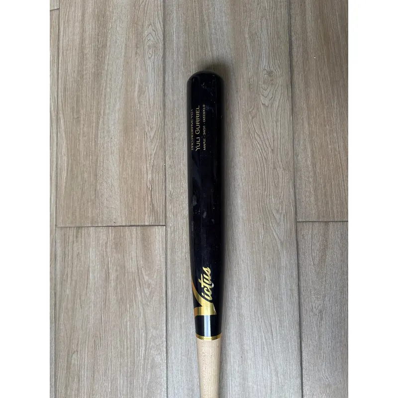 Yuli Gurriel World Series Bat
