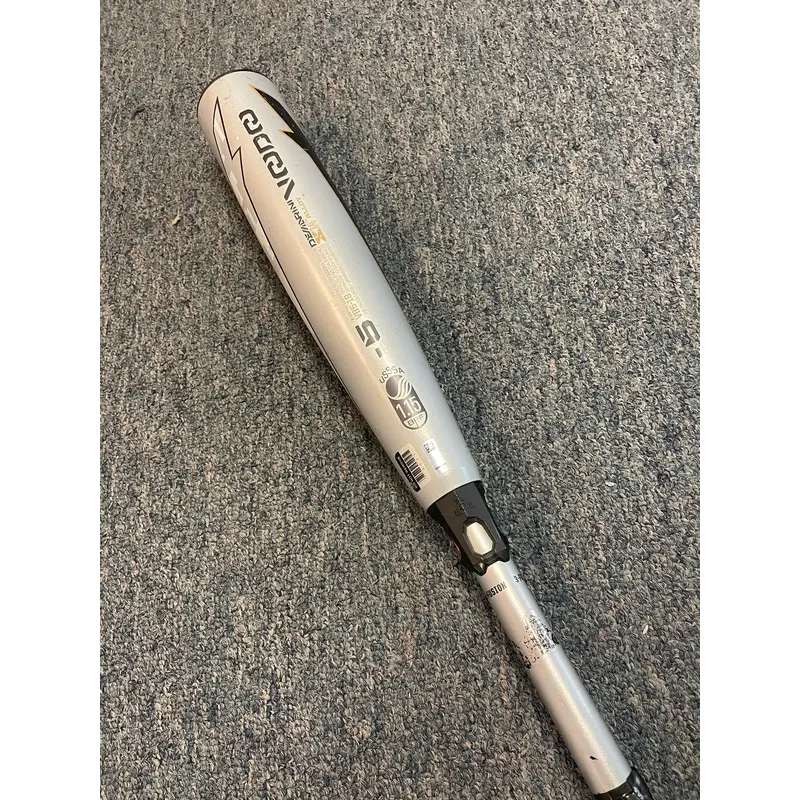 USSSA Certified DeMarini (-5) 26 oz 31" Voodoo Bat