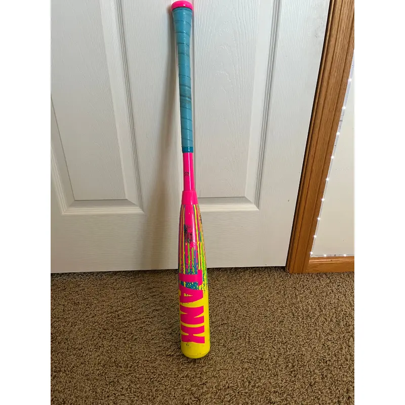 2025 Tank USSSA Certified Bat (-8) Composite 22 oz 30" (Used)